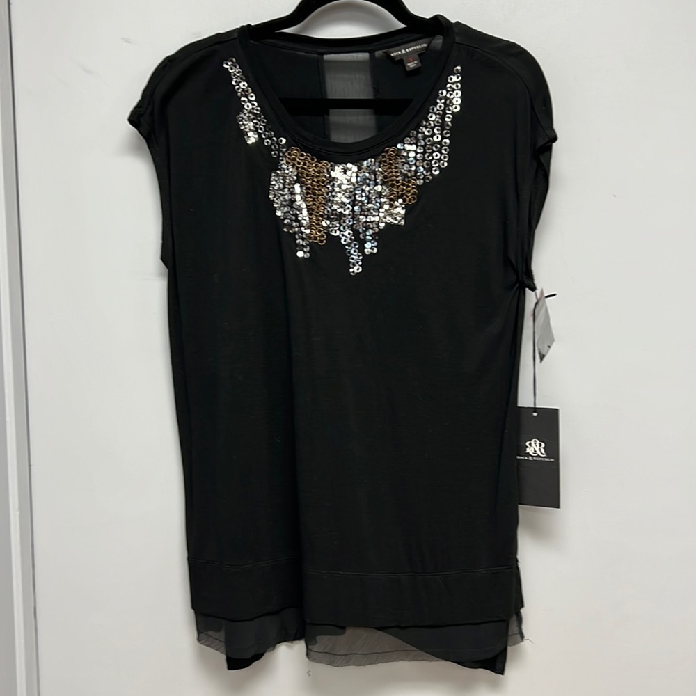 NWT Rock & Republic Lightweight Sequined Top Size Small